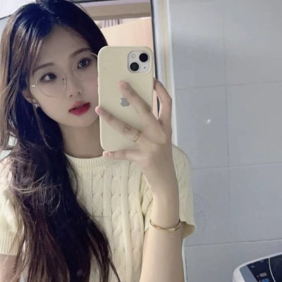 elleu003's profile picture. 爱生活,爱分享。来推上分享日常记录生活顺便释放自己。容易流水,经常自慰,求刺激,  喜欢素质有礼貌的
