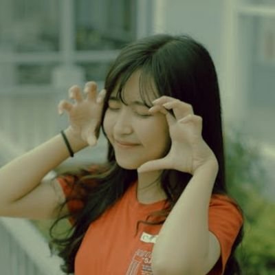 lele736918's profile picture. They say Artist | B&W | Creative freelance since 2019