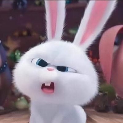 astsnb's profile picture. 