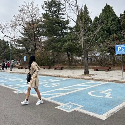 cardemines's profile picture. 