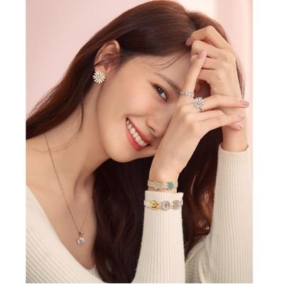 itsMe3358295148's profile picture. @0xprettygirl
@C099__ @ngepet824648  @sedihban9et 
@winpretty08 @idah0ki
@penrcik @GilaG35521 🍣