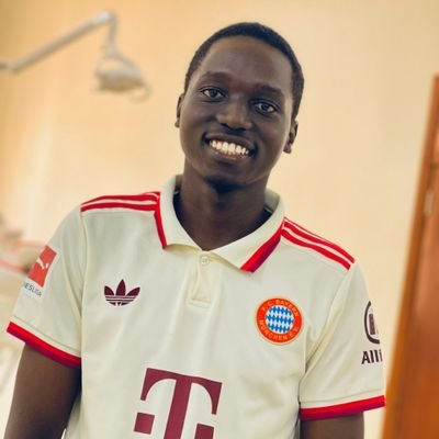 UtdEmmz's profile picture. #Phaneroo
@makerere university 
Dental surgeon 
emmanuelobol67@gmail.com