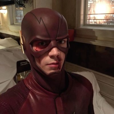 bary64x's profile picture. 16yo DC & Marvel Stan