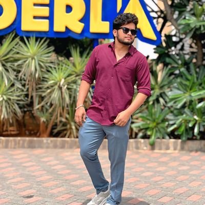 sunnyharshash's profile picture. 