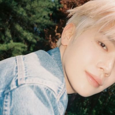 OIMOOTTT's profile picture. Until we leave this town…