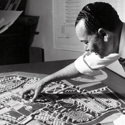 Mozed_1's profile picture. mostly Arab architecture