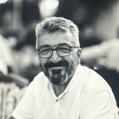 Suphiturhan01's profile picture. Hümanist, PhD. Eğitim Yönetimi, Yönetişim, Liderlik, Bilişim Teknolojileri, Matematik Öğretmeni, Apple Teacher, Adana DS