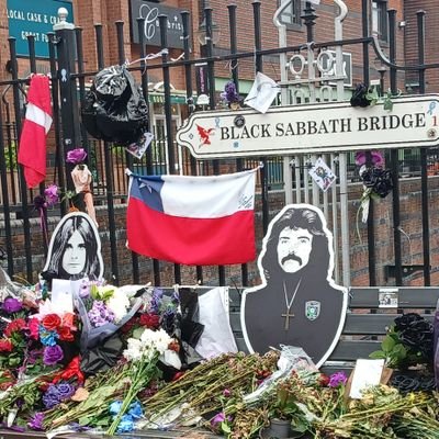 neale452's profile picture. 