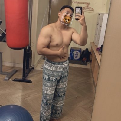 urcuddlebuddy0's profile picture. lagi pengen punya pasangan😌