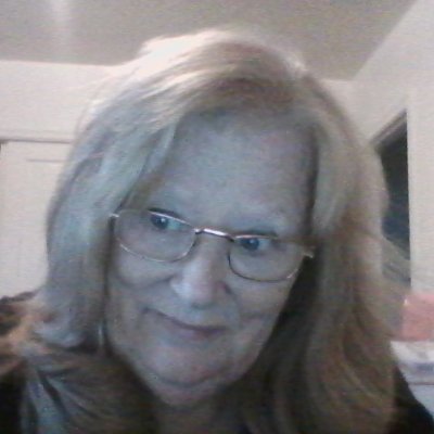 DConsultin28047's profile picture. 