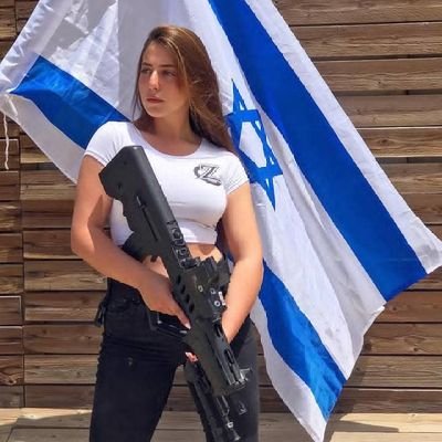 karingolan8's profile picture. 