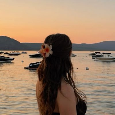 Nottursmf's profile picture. 