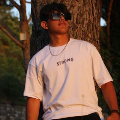 KAlwhym34951's profile picture. 