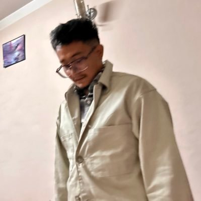 ShresthaSubik's profile picture. Blockchain enthusiast / Dev