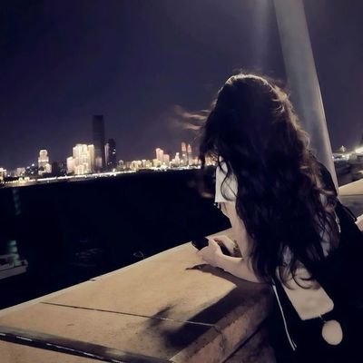 luniiemm's profile picture. 