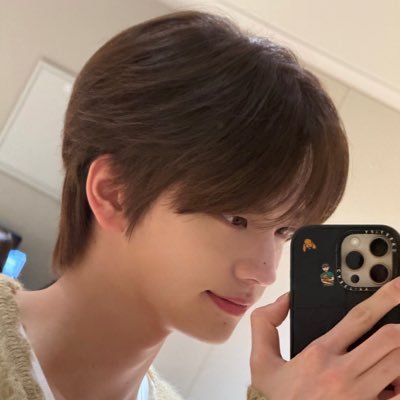 hazyuyu's profile picture. 