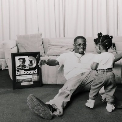 saraidhologne's profile picture. Creative free mind living | I do flirt with Art @sartai_ | Artiste peintre 🏴