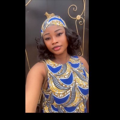 Esther_anditung's profile picture. Full Stack Digital Marketer | SMM & Storytelling | Global Marketing Communications and Management |The Perfect Virtual Marketer for You!