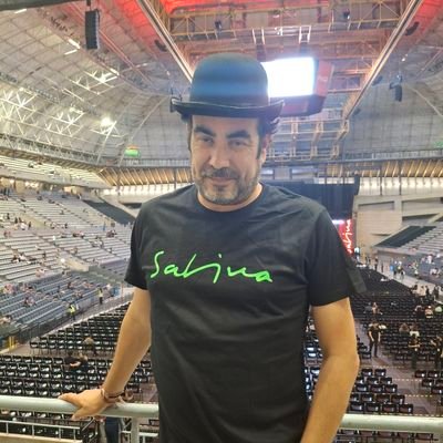 El_hijo_el_Mari's profile picture. Aguantando el perchon 
Dieta: Langostinos de Cámara