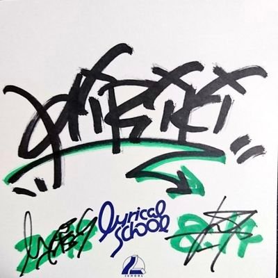 jun_927panda's profile picture. 音楽観賞(邦楽洋楽ジャンル問わず)、プロレス観戦、ファッションに特に興味あります♪宜しくお願いします＼(^_^)／
アイコンはlyrical schoolのhimeさんにタギングして頂いたものになります🎶ヘッダーはマイク・シノダ from LINKINPARKのサイン a.k.a 家宝です🤣