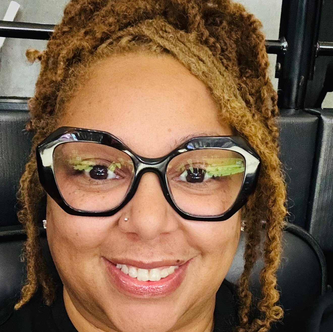 SarahReid614's profile picture. 