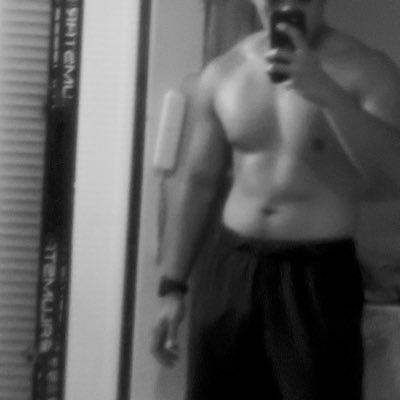 Exhibflasherr's profile picture. Stroking penis anywhere I want. inquiries dm me here: https://t.co/qMEc5MOX3Q if u know me, just stfu & keep it to yourself. 🔞