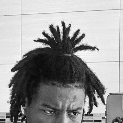 whoisdion_'s profile picture. Fine Art/Expressionism. Enjoy my museum🎨