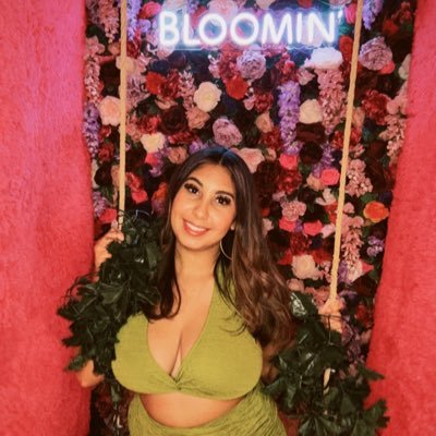 crystalnataliaa's profile picture. 10.24.17 👼🏽