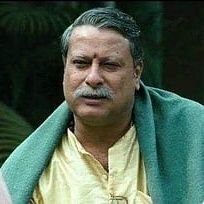 RamadhirSingh69's profile picture. Insaan jo hai bas do nasal k hote hain: ek hote hai Harami aur doosre bewakoof.