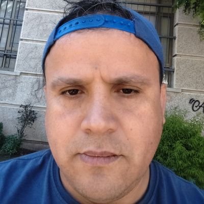 LoadingFerrari's profile picture. 45 años dedicados al FÚTBOL. Hoy como DT, juego contra equipos SERIES de HONOR.
Fui Instructor de Conducción y Maquinaría 15 años, acreditación Sence. 
Soltero.