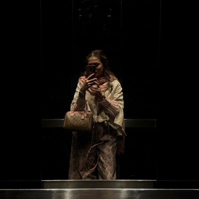 knownjooje's profile picture. تا اطلاع ثانوی ابری.