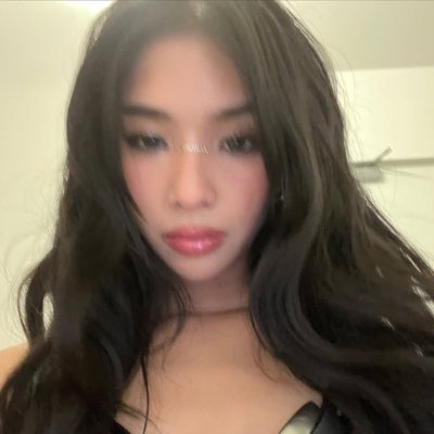 casuallyexists's profile picture. madly in love with sophia from katseye

18