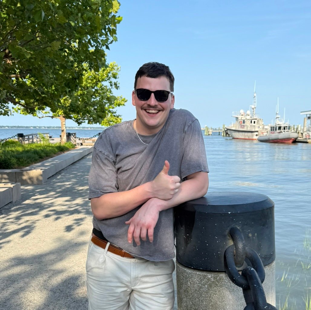 BenGoldenyerd's profile picture. 