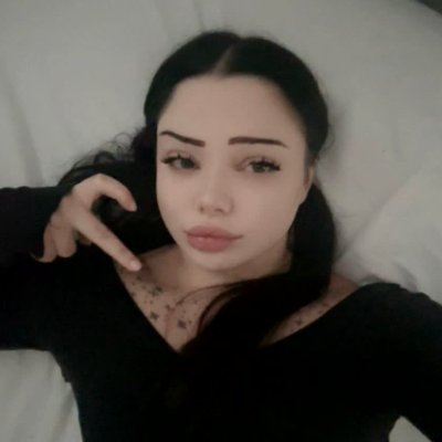 w0ahhki222's profile picture. my stalkerr accountt ^_^ check out my mainn @ilysmkii