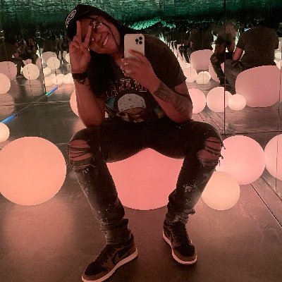 ayeestephh's profile picture. philly | 28 | eagles phillies sixers aces | new page