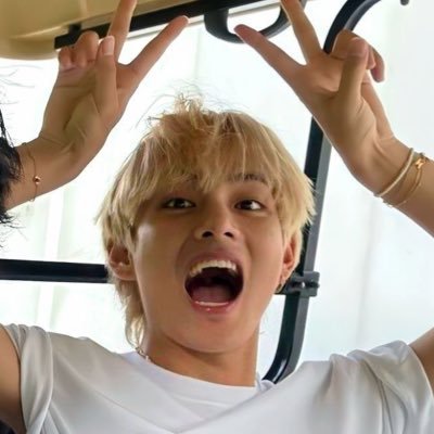 jinsingingloner's profile picture. jimin jimin