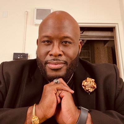 LyfeLyrikz's profile picture. Life. Music. Word & Picture IG:erolandb #JEMELSLIFEMATTERS