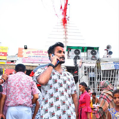 realrachitsingh's profile picture. ɪɴᴅɪᴀɴ | ꜱᴀɴᴀᴛᴀɴɪ | धर्मो रक्षति रक्षितः🔱🚩
 #CountryFirst 🇮🇳

𝐋𝐨𝐯𝐞 𝐚𝐧𝐝 𝐟𝐢𝐫𝐞 𝐚𝐫𝐞 𝐭𝐡𝐞 𝐬𝐚𝐦𝐞. 
     #𝐘𝐞𝐬𝐑𝐚𝐜𝐡𝐢𝐭𝐈𝐳 🖤