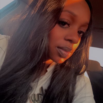 iimonlyHUMAN's profile picture. Instagram: iiiimonlyHUMAN🌹