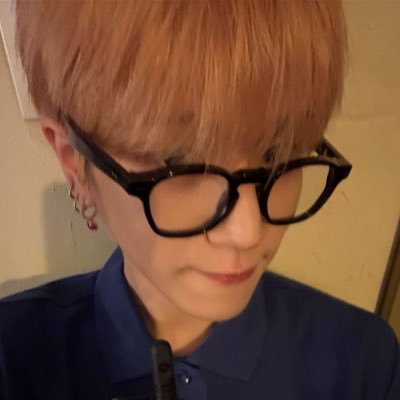 bonekdofan's profile picture. 