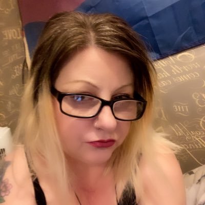 IvyNightfay's profile picture. I like to party I hardly think that is disrespect.                  ✨♎️🔥🐍🌿🍄🌈 ✨