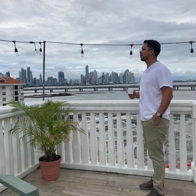 Fabiangdi23's profile picture. La gran Chorrera, Panamá.

Lo más difícil de explicar es aquello evidente que todo el mundo ha decidido no ver...