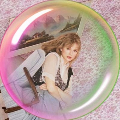 lavendaropalite's profile picture. And I wouldn't marry me either
A pathological people pleaser
Who only wanted you to see her