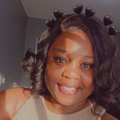 mimiemuderede's profile picture. 