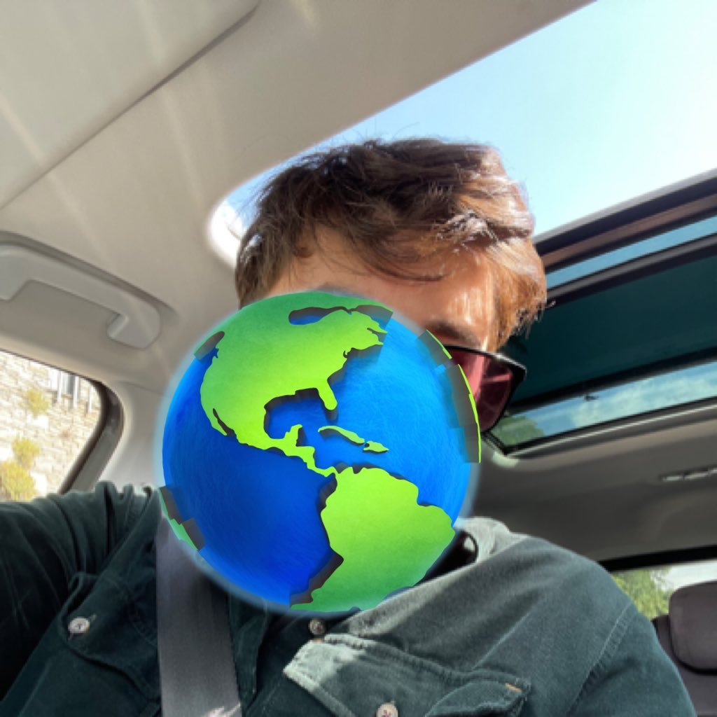 LaydRmanB's profile picture. Cam gibi çocuklardık kırdılar keskinleştik