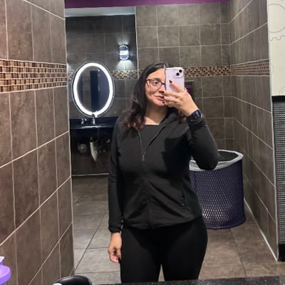 marthalificent's profile picture. csun alumni 👩🏻‍🎓