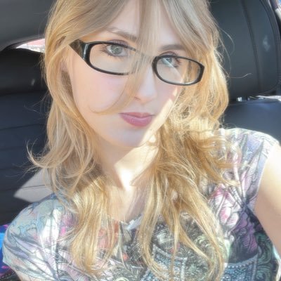 ezbruj's profile picture. Sweetest girl you’ll ever meet
