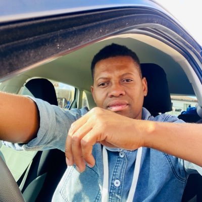 TheReal_Tebza's profile picture. •Father Of 2 •Certified Truck Driver From @CPDAcademy •Driving For @Transmac / @reinhardttransportgroup •🎼 Deep House Fan