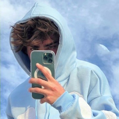 moha11f's profile picture. 