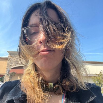 WillowFazeeOwO's profile picture. X3 autistic and cute, Goober for the odd things! goblin in bed.. thinker outside of it!~